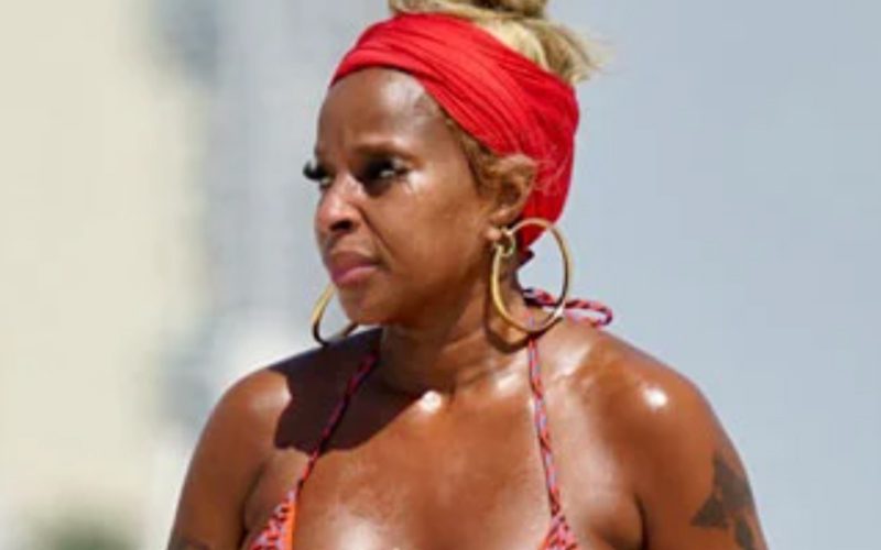 Mary J. Blige Stuns On Miami Beach In Red Versace Bikini