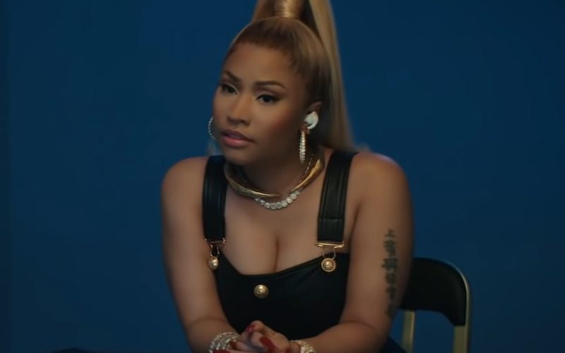 Nicki Minaj Goes Off On Hater For Saying That Lifestyle Isn’t For Her Anymore