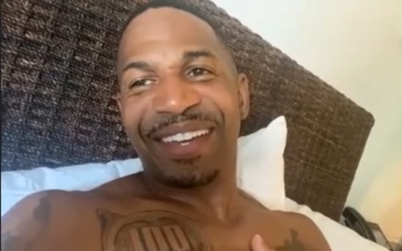 Stevie J Does Interview While Appearing To Receive Services From Female