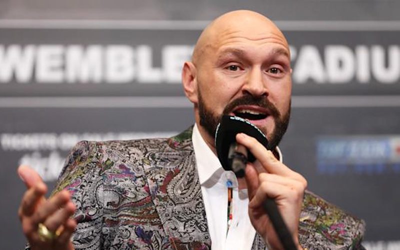 Tyson Fury Admires Ukrainian Boxers Joining War Against Russia