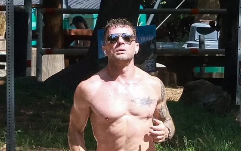 Ryan Phillippe Flaunts Ripped Physique As He Runs Through Griffith Park In LA