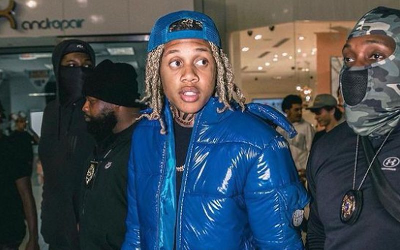Lil Durk Doppelganger Causes Fans To Lose Their Minds At Shopping Mall
