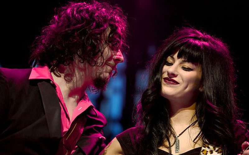 Jack White & Olivia Jean Get Married On Stage Minutes After Proposal