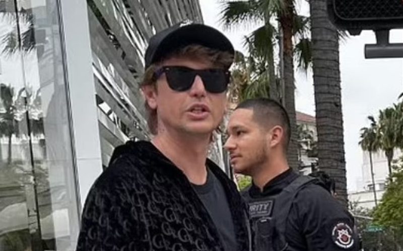 Keeping Up With The Kardashians Star Jonathan Cheban Targeted For Robbery At Louis Vuitton Shop