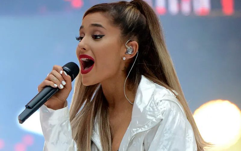 Ariana Grande’s ‘Thank U, Next’ Smashes 6 Billion Streams On Spotify