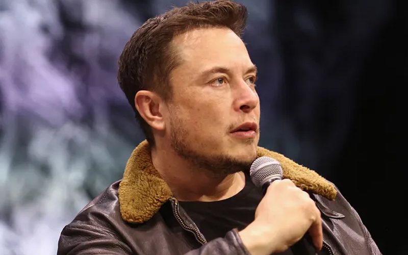 Elon Musk Promises To Defeat Spam Bots If He Buys Twitter