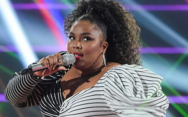 Lizzo Says Singers Are Labeled As Rappers Because Of Their ‘Aesthetic’