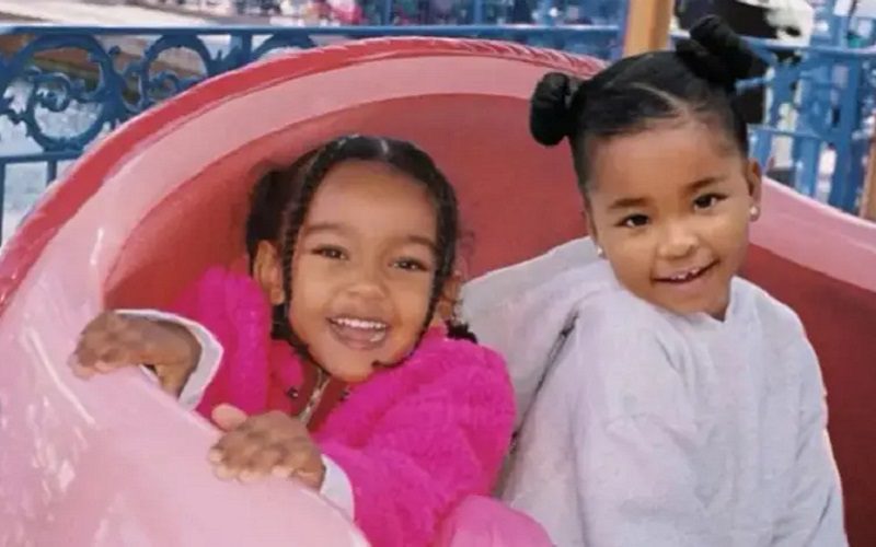 Khloe Kardashian Admits To Photoshopping Daughter True In Old Disneyland Pictures
