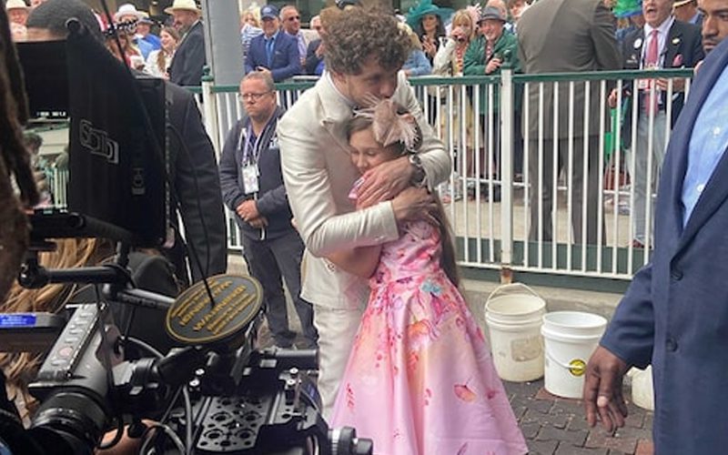 Jack Harlow Takes Photo With Young Fan Despite Security At The Kentucky Derby