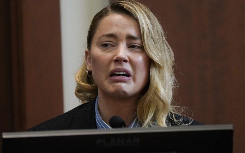 Amber Heard Mocked For Fake Crying During Testimony