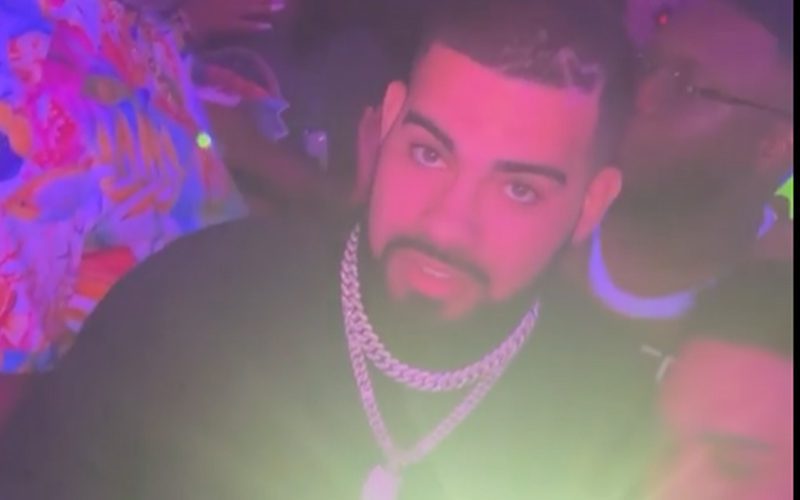 Fake Drake Kicked Out Of Houston Gentleman’s Club