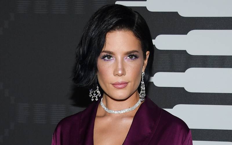 Halsey Fires ‘Irresponsible’ Nanny For Putting Her Kid At Risk