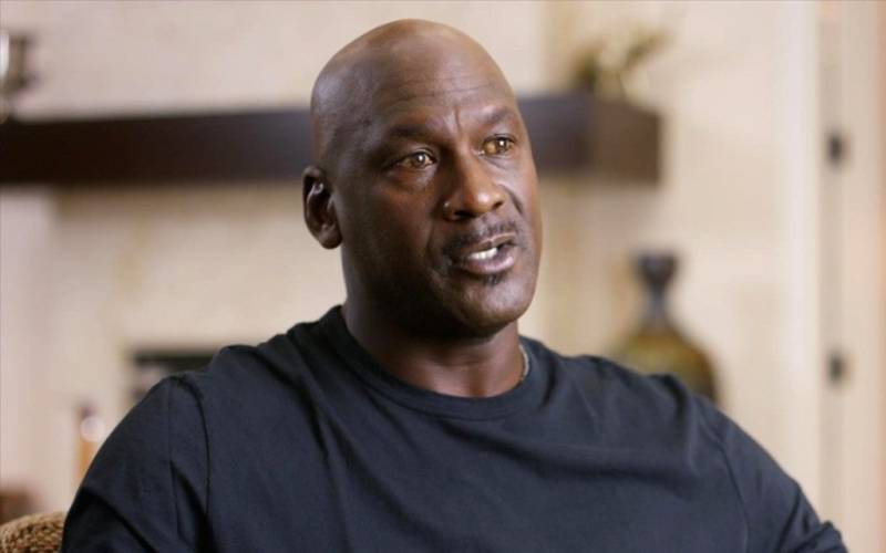 Michael Jordan Turns Down Young Fans Trying To Get A Photo