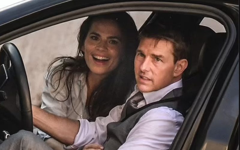 Tom Cruise Breaks Up With Girlfriend Hayley Atwell