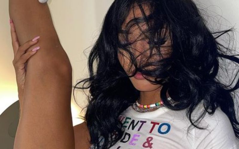 Coi LeRay Shows Off Her Flexibility In Super Skimpy G-String Photo Drop