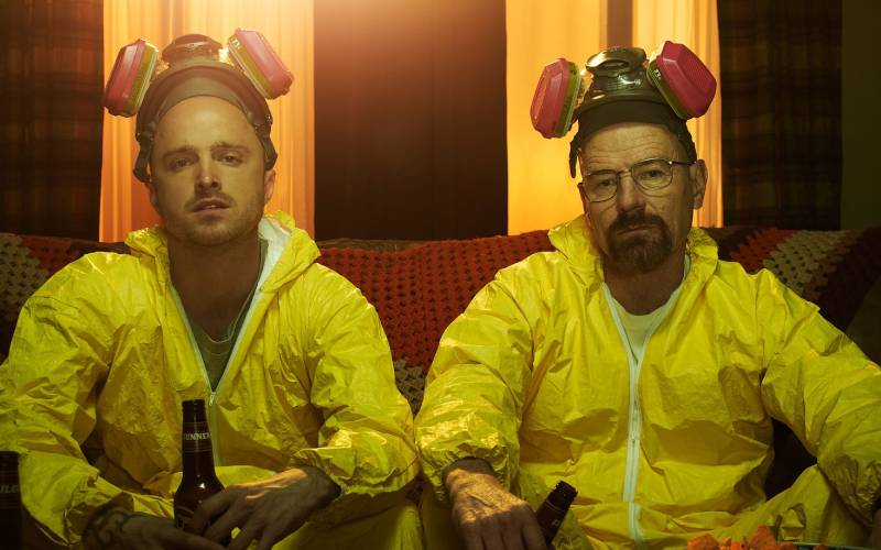 ‘Breaking Bad’ Statues Of Walter White & Jesse Pinkman Coming To Albuquerque