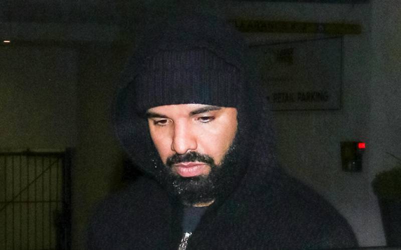 Drake Dragged Over Wasteful Lifestyle After 14-Minute Private Jet Flight