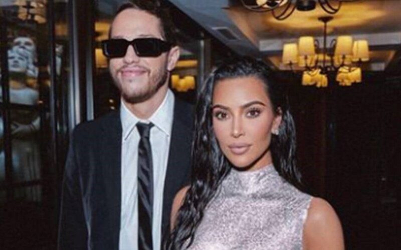 Kim Kardashian Invites Pete Davidson To Shower With Her In ‘Kardashians’ Trailer