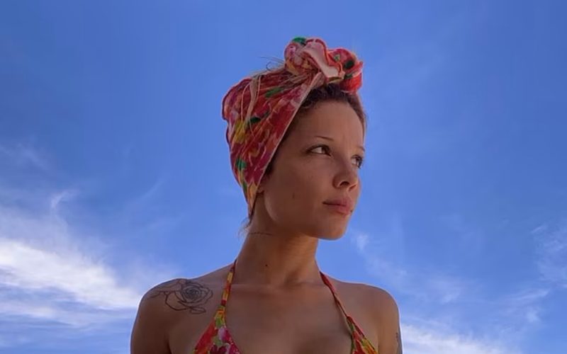 Halsey Leaves Little To Imagination In Tiny String Bikini Photo Drop