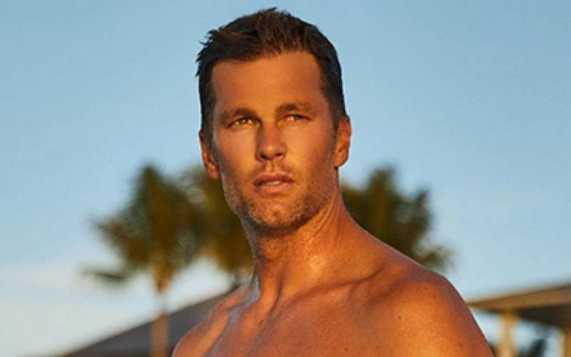 Tom Brady Loses His Shirt In New Swimsuit Advertisement