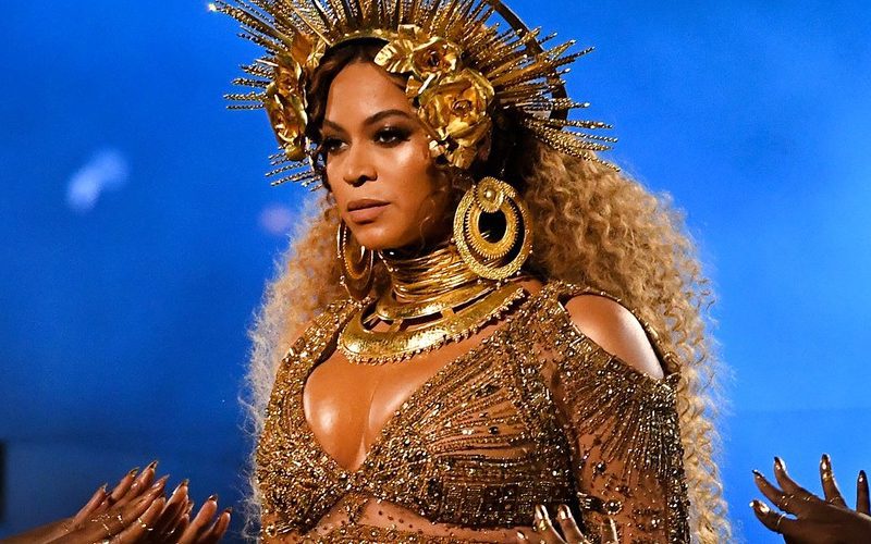 Beyoncé Fans Crowdfunding Money To Buy World Tour Tickets