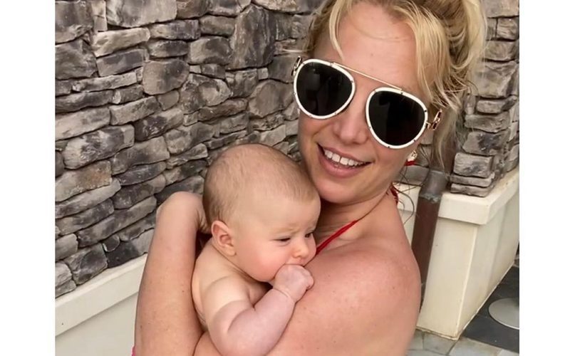 Britney Spears Might Have Baby Fever After Recent Photo Drop
