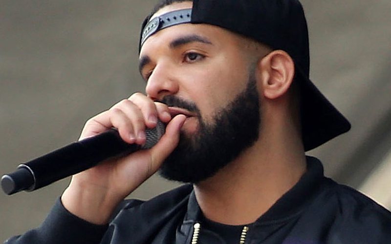 Drake Shuts Down Rumor About 14-Minute Private Jet Flight