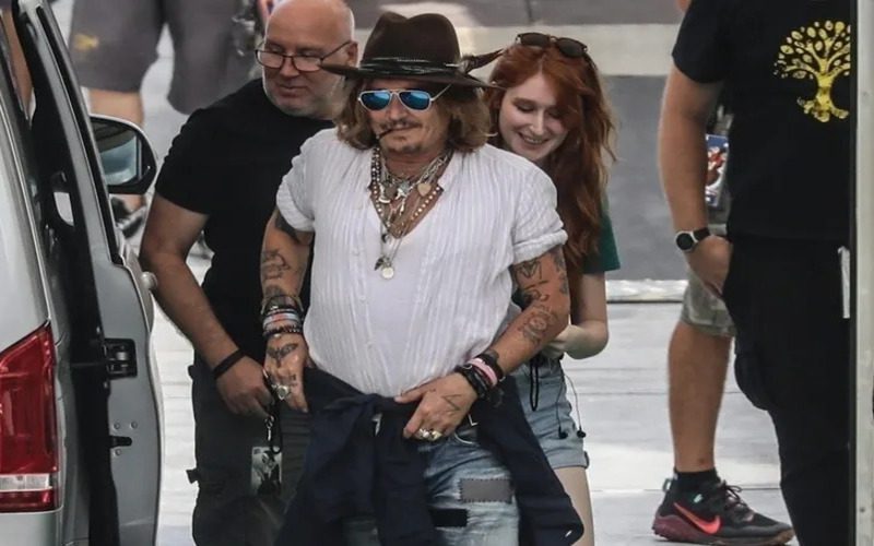 Johnny Depp’s Mystery Redhead’s Identity Revealed