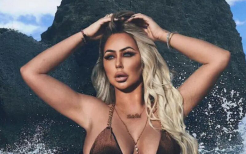 Aubrey O’Day Trolled For Photoshopping Herself Into Bali Pictures