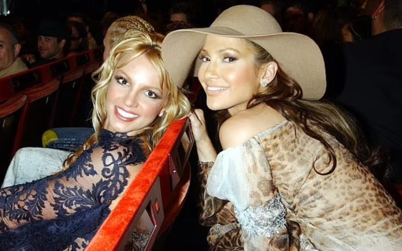 Jennifer Lopez Tells Britney Spears To ‘Stay Strong’