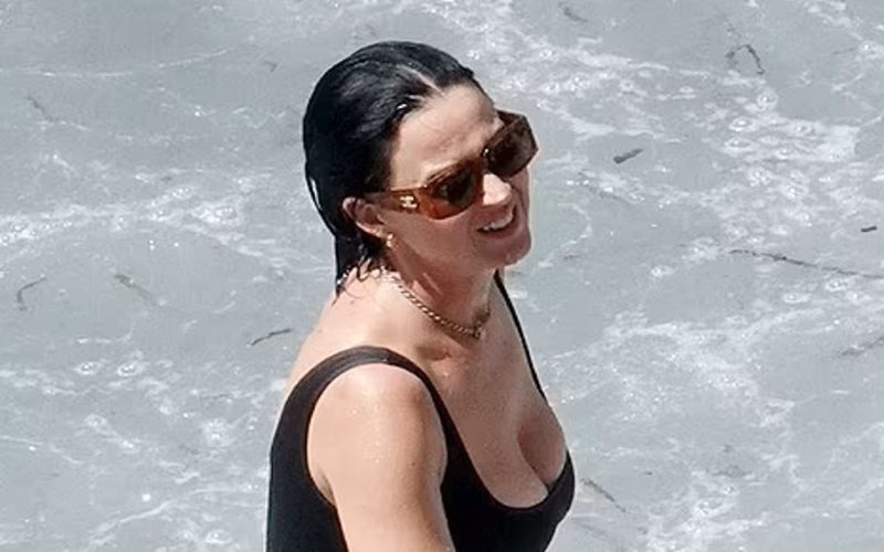 Katy Perry Shows Off Big In Tiny Swimsuit While Vacationing With Orlando Bloom