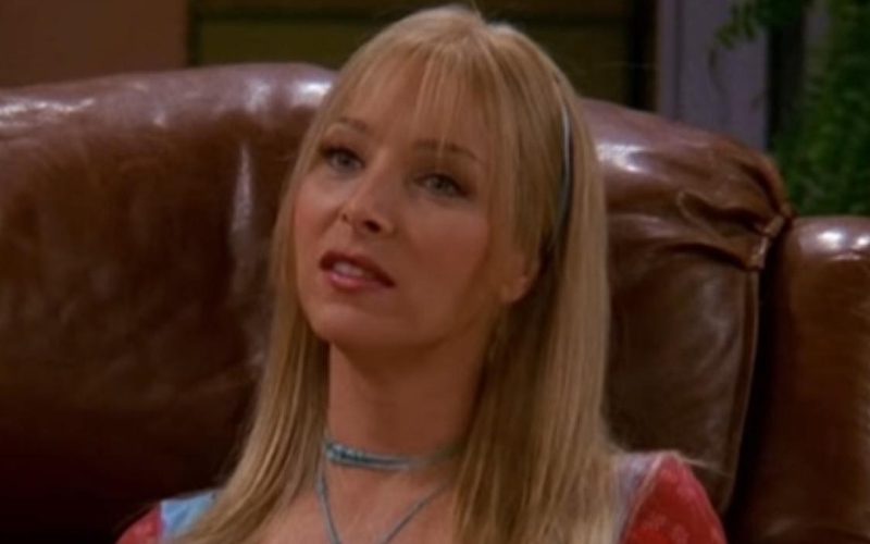 Lisa Kudrow Defends ‘Friends’ Writers Over Lack Of Diversity On The Show
