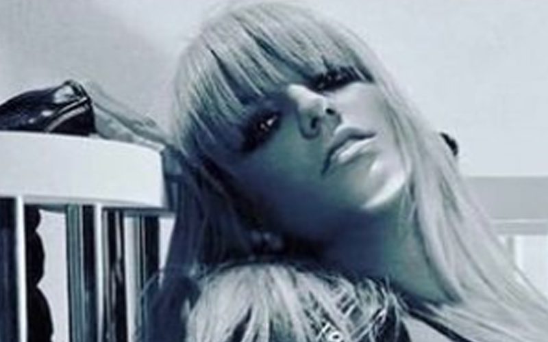 Britney Spears Goes All Out With Seductive Stretching In New Photo Drop