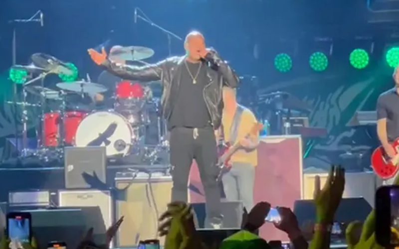 Dave Chappelle Performs With Foo Fighters During Taylor Hawkins Tribute Concert