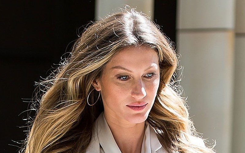 Gisele Bündchen Spotted Crying In NYC Amid Marriage Crisis With Tom Brady
