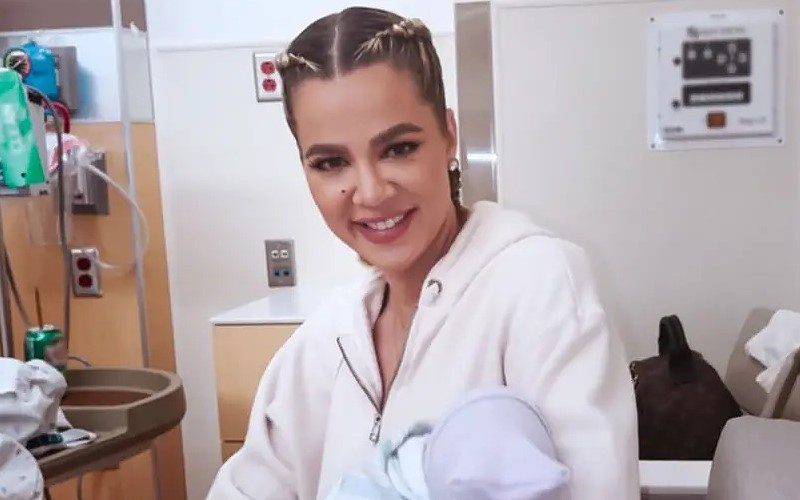 Khloé Kardashian Finally Reveals Baby Boy For The First Time
