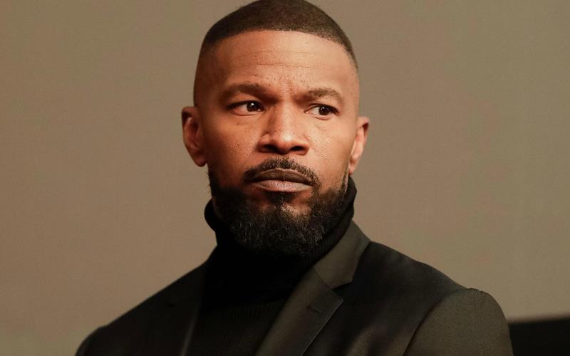 Jamie Foxx Throws Big Shade At Podcasters
