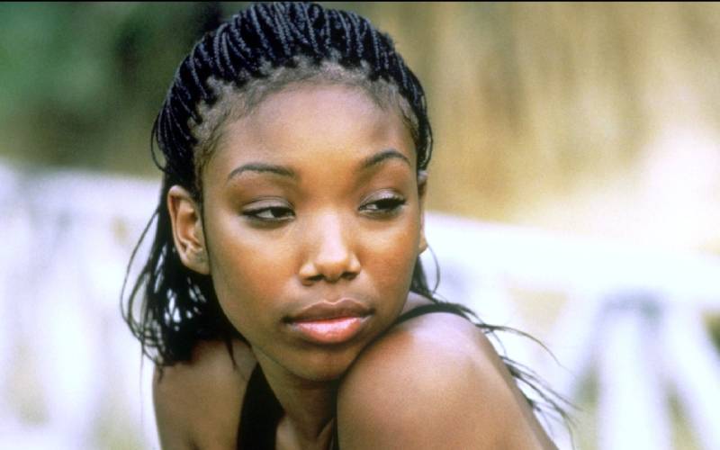 Brandy ‘Following Doctors’ Orders’ After Seizure-Induced Hospitalization