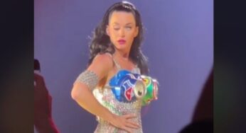 Katy Perry Fans Concerned After Her Eye Starts Weirdly Closing During Concert