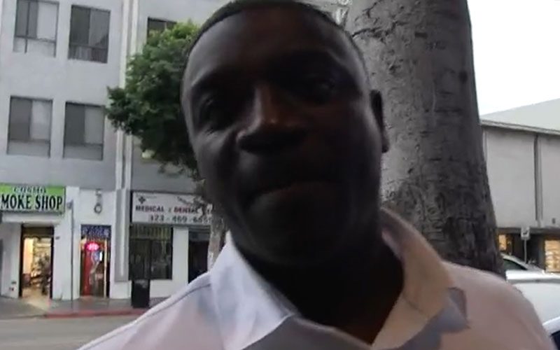 Akon Admits That He Used His Brothers As Stand-Ins On Tour
