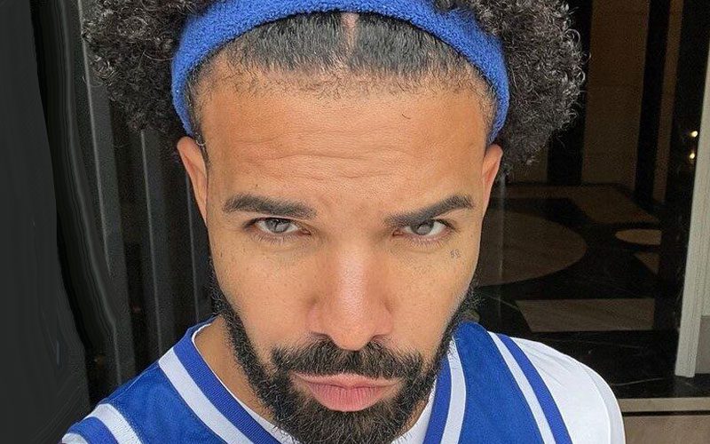 Drake Trolled By Fans Over Recent Selfie