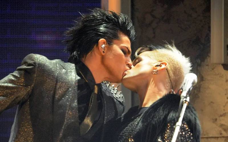 ABC Threatened Adam Lambert With Lawsuit After Same-Sex Kiss At 2009 AMAs
