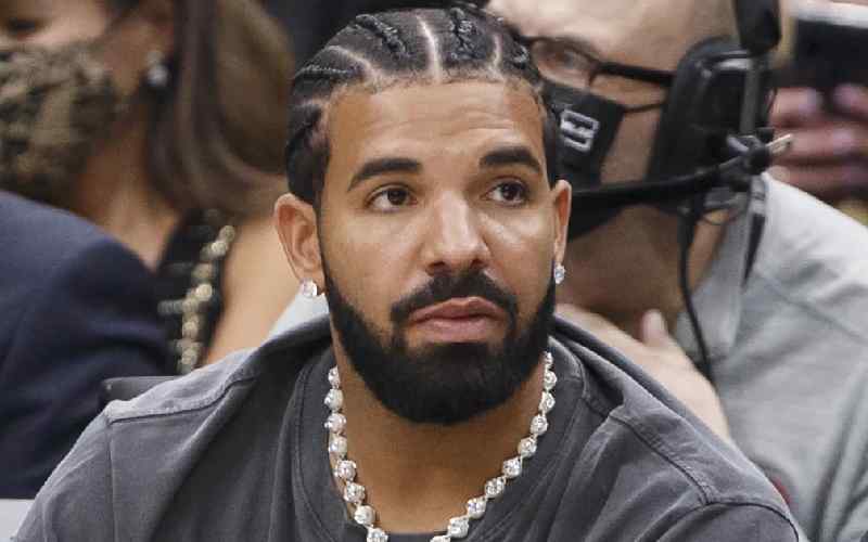 Drake Reveals Bathroom Secrets After Promising To ‘Tell My Truths’