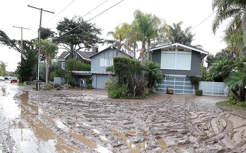 Kourtney Kardashian & Travis Barker’s $14.5 Million Santa Barbara Home Gets Flooded