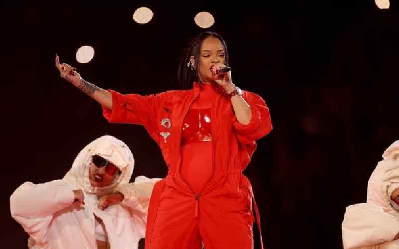 Rihanna’s Super Bowl Halftime Show Receives FCC Complaints For Being Too Sexual