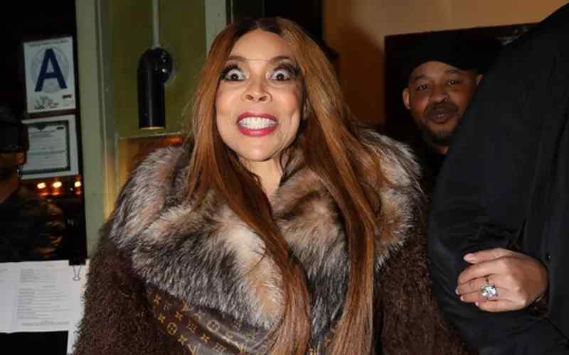 Wendy Williams Exits Restaurant On The Arm Of Her Bodyguard