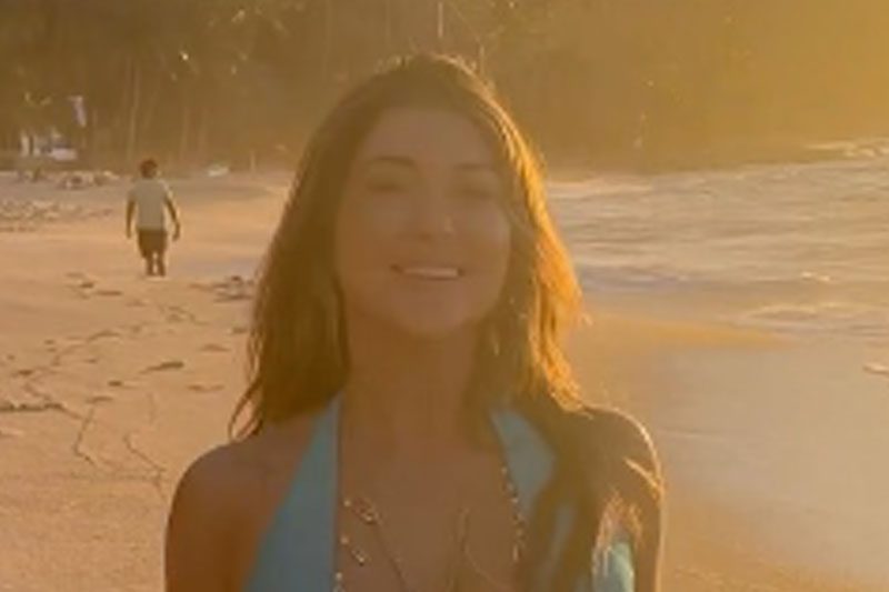 UFC Ring Girl Arianny Celeste Is Having The Time Of Her Life In Gorgeous Beach Video Drop