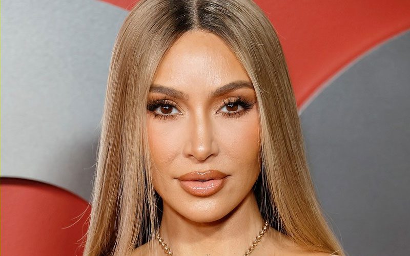 Kim Kardashian Sports Blonde Look at GQ Men of the Year Event